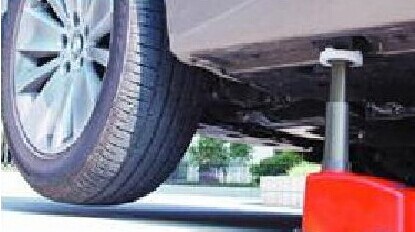 汽車應(yīng)用油壓千斤頂